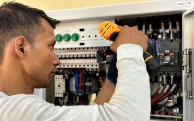 SE BUSCA ELECTRICISTA